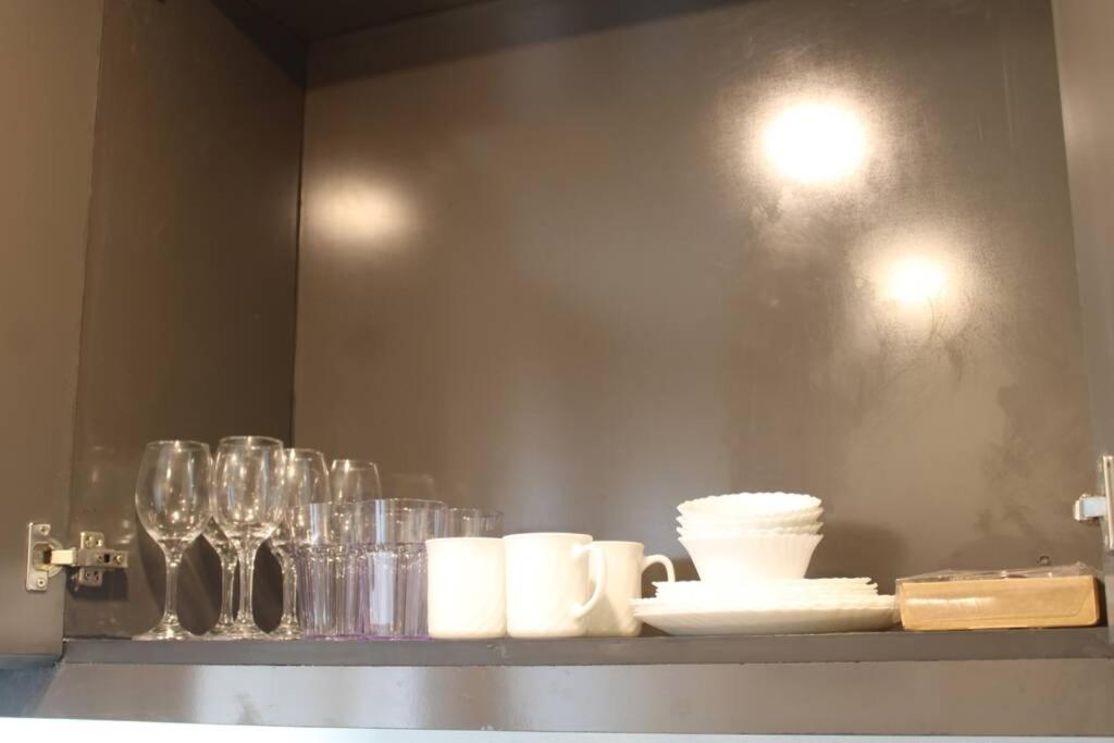 מנילה A2J Luxury Bgc Balcony Suite Near Sm Aura Taguig מראה חיצוני תמונה